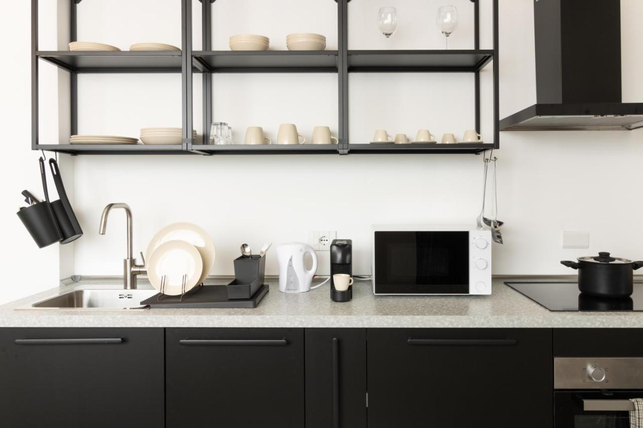 Navigli - Chic And Sophisticated Home In ميلان المظهر الخارجي الصورة